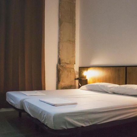 The Market Hostel Аликанте Экстерьер фото