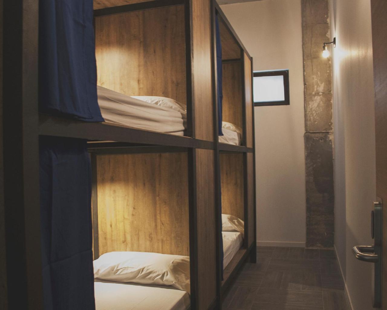 The Market Hostel Аликанте Экстерьер фото