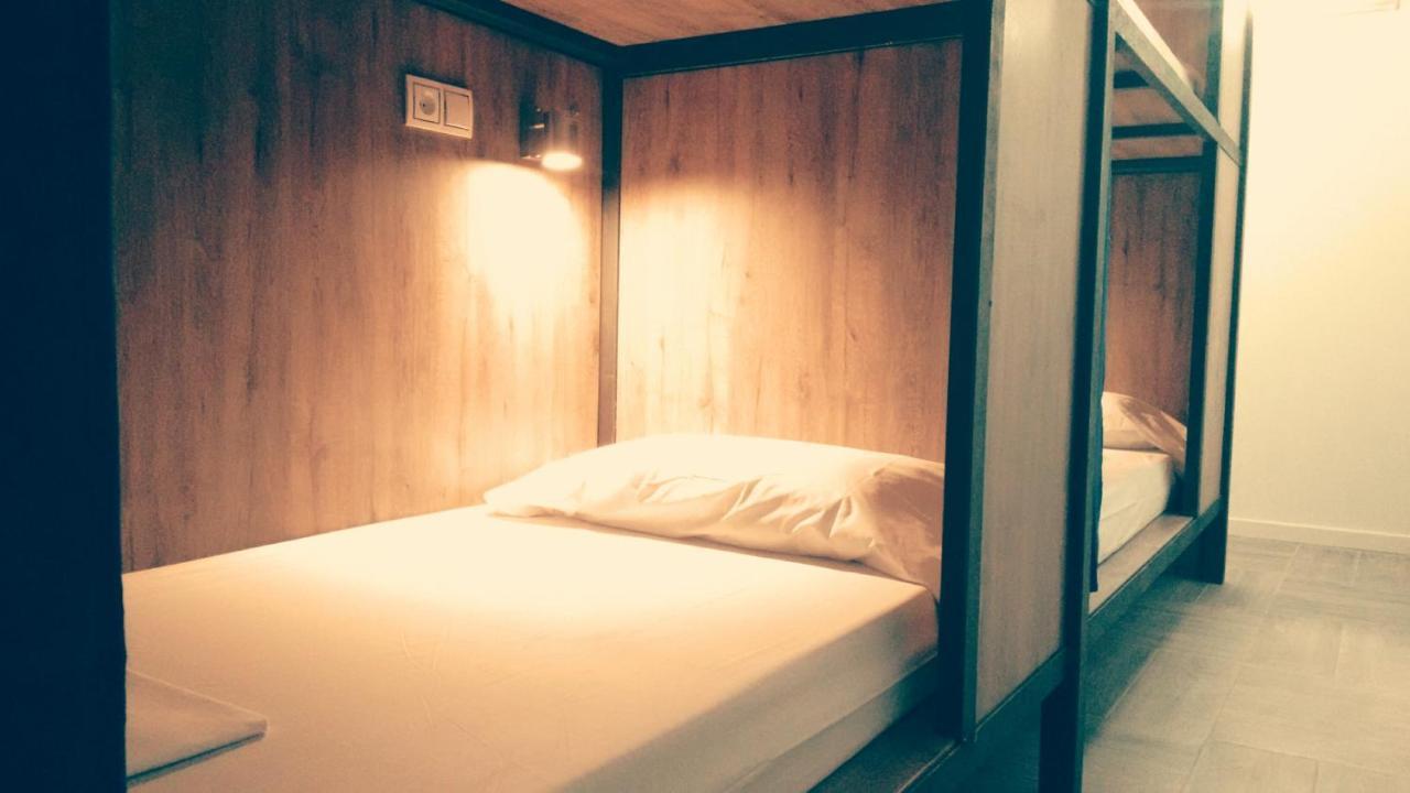 The Market Hostel Аликанте Экстерьер фото