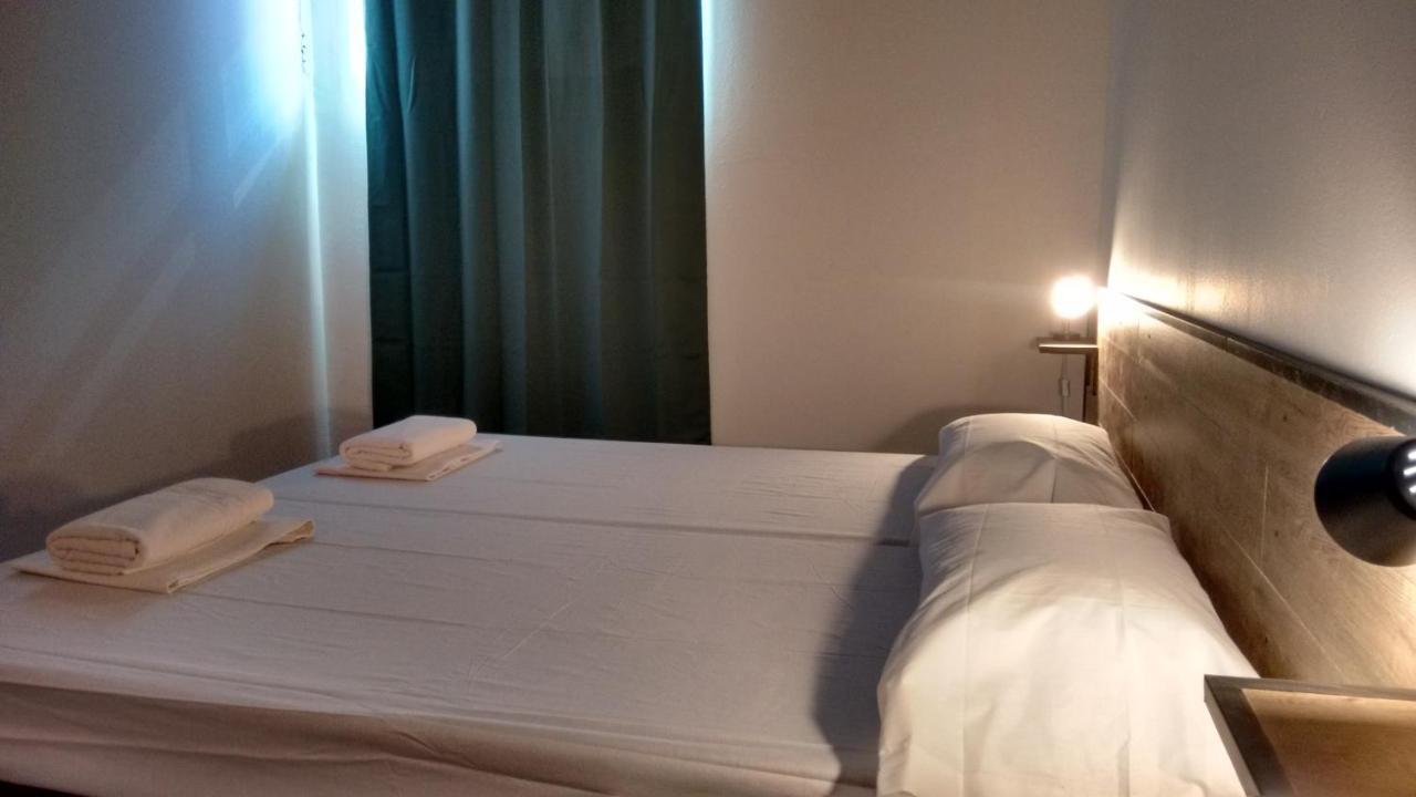 The Market Hostel Аликанте Экстерьер фото