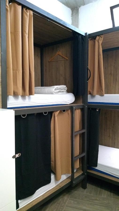 The Market Hostel Аликанте Экстерьер фото